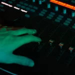 Moises: The Musician's AI App Moises v2.97.0